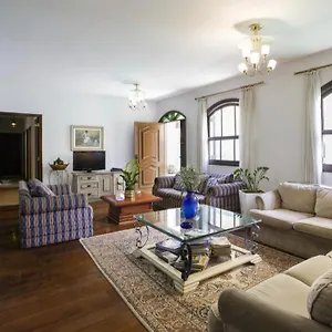 Quarto em Acomodações Particulares Aconchegante Morumbi, São Paulo